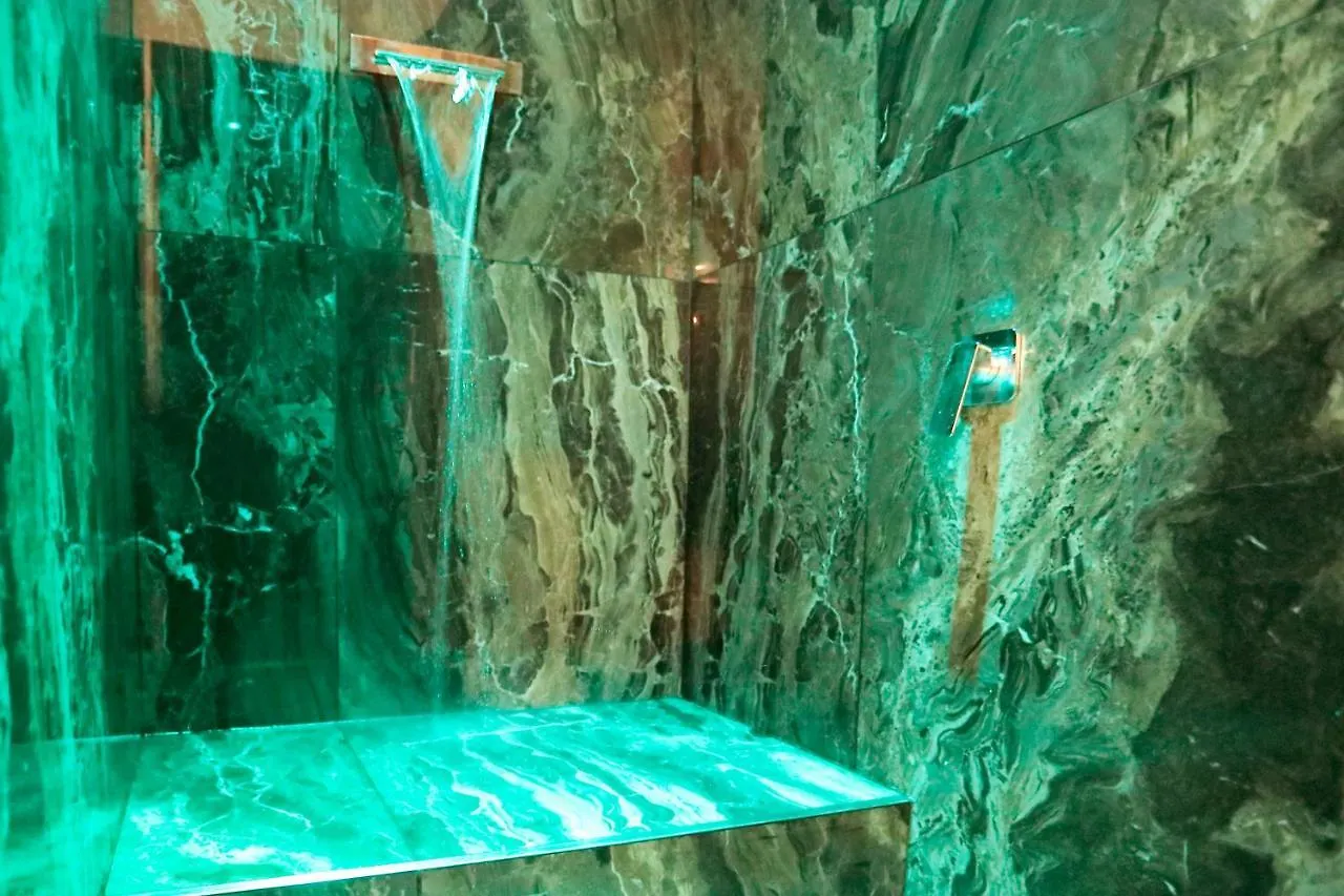 Hemi Suites ميلان